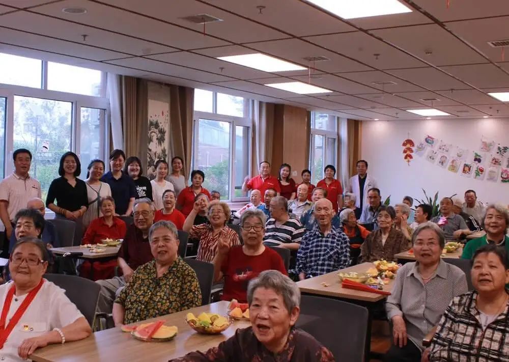 點點滴滴的愛(ài)——“方舟養老新生(shēng)活”